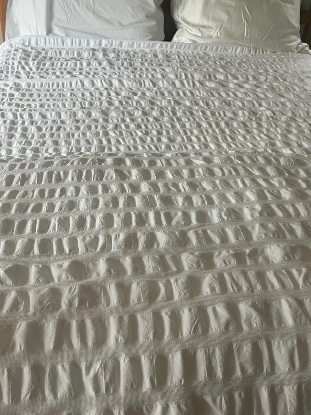 Matouk White Textured Cotton Coverlet